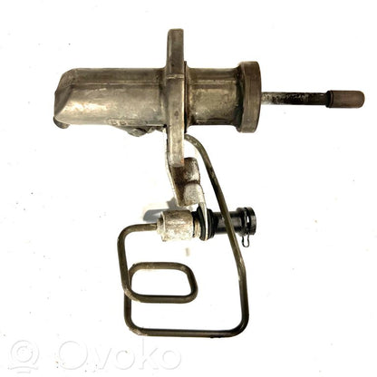 Главный цилиндр сцепления