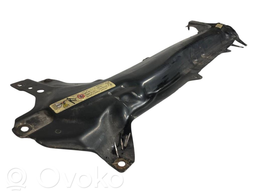 Radiatoru paneļa augšējā daļa (televizors)