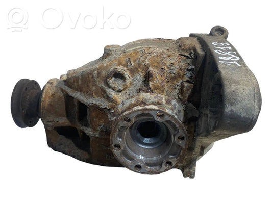 Aizmugurējais reduktors