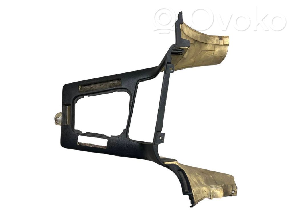 Декоративная накладка на рычаг переключения передач (пластик)