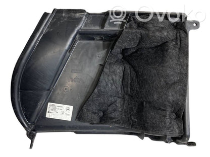 Side decorative trim panel