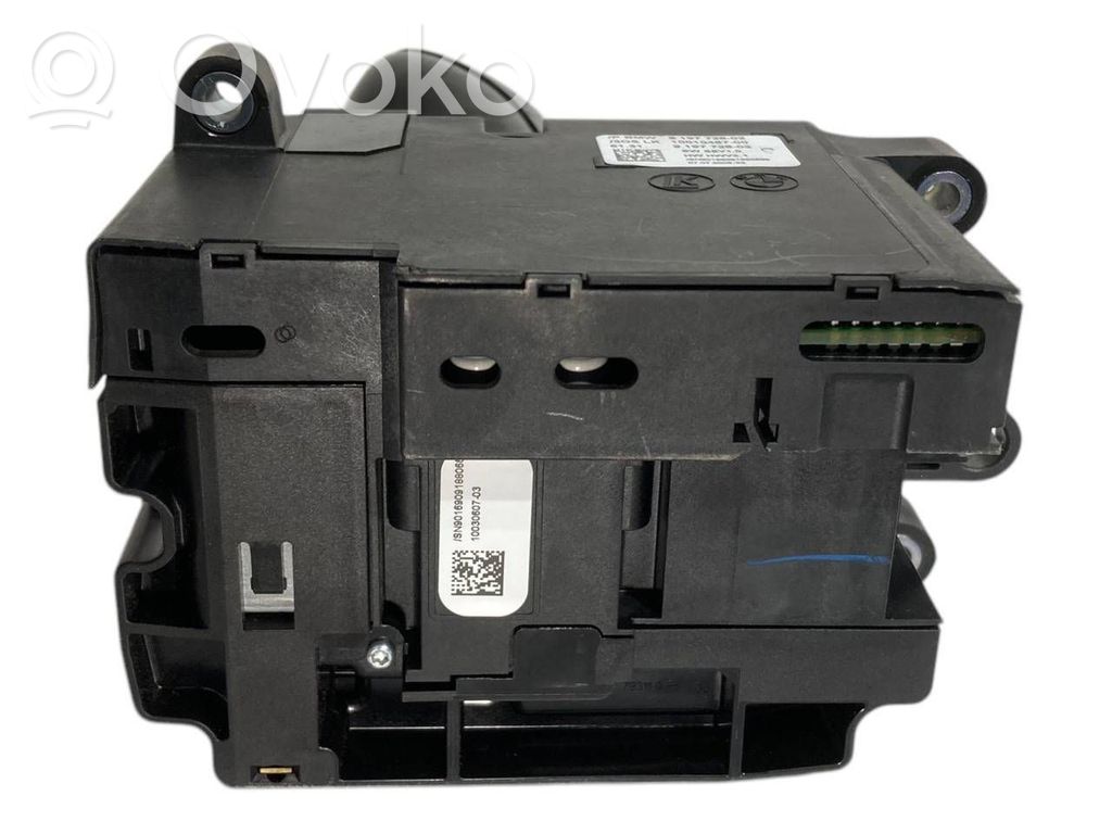 Ātrumu pārslēgšanas slēdzis / kloķis