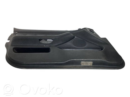 Priekšējo durvju apdare