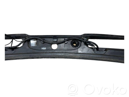 Stikla tīrītāja slotiņas