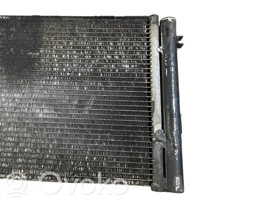 Gaisa kondicioniera dzeses radiators