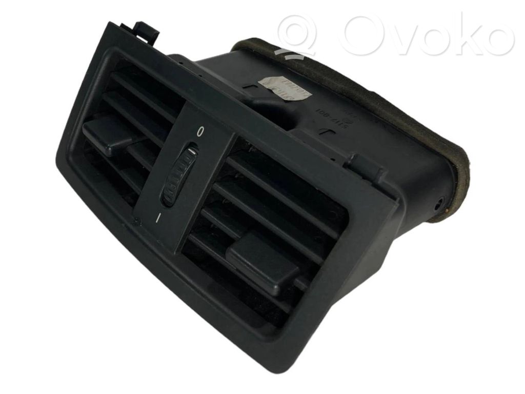 Aizmugurējā gaisa - ventilācijas reste