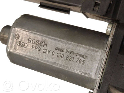Priekšpusē elektriskā loga pacelšanas mehānisma komplekts