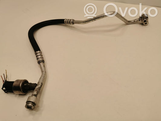 Gaisa kondicioniera caurulīte (-es) / šļūtene (-es)