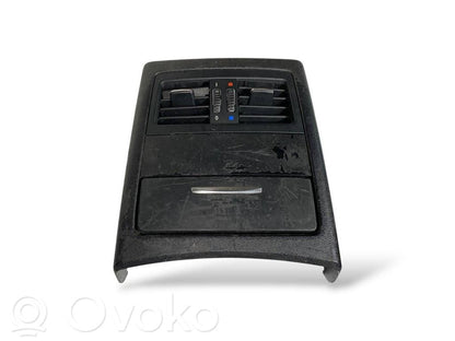 Aizmugurējā gaisa - ventilācijas reste