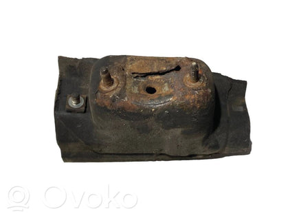 Stabilizatora stiprinājums (priekšā)