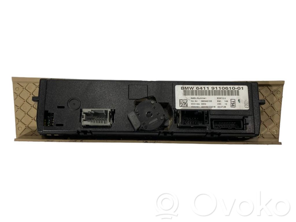 Air conditioning / climate control / interior heating control unit (in the passenger compartment)