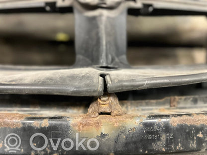 Держатель панели радиатора (телевизор)