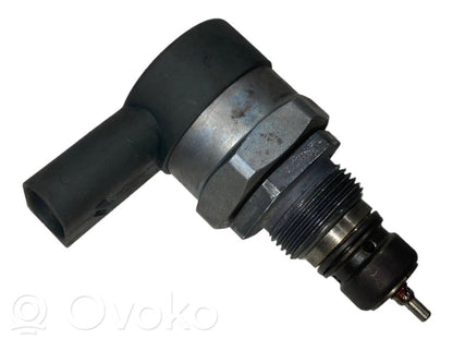 Манометр давления топлива