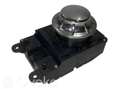 Multifunction control switch/button