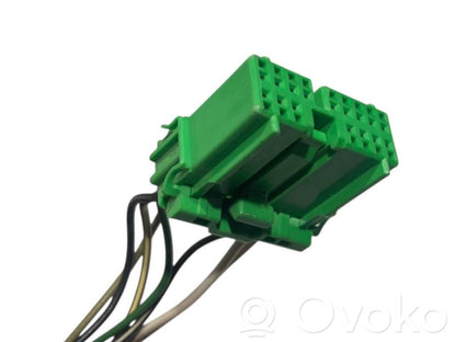 Spogulis (elektriski vadāms)
