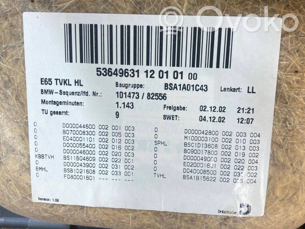 Apšuvums aizmugurējām durvīm