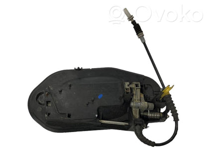 Aizmugurē turētājs / kronšteins ārējam atvēršanas rokturim