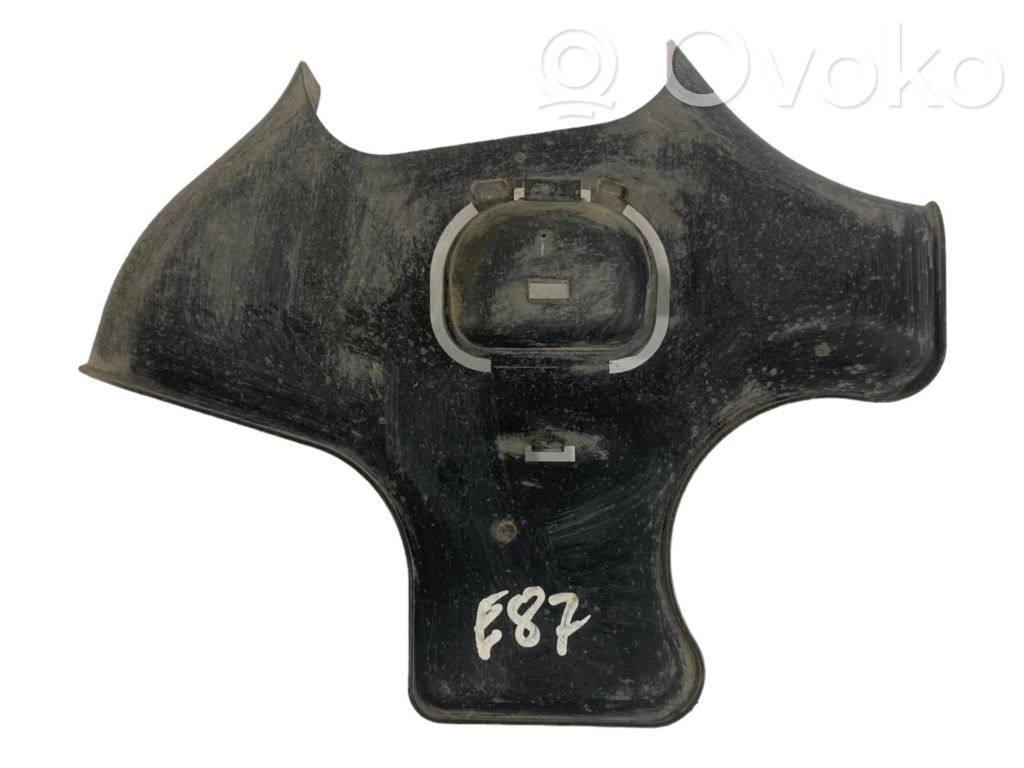 Underbody protection at the rear of the chassis