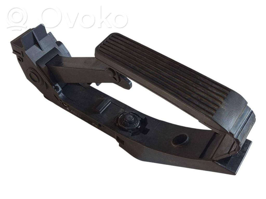 Akseleratora pedālis