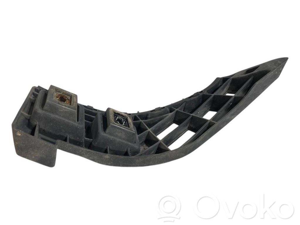 Aizmugurējā bufera montāžas kronšteins