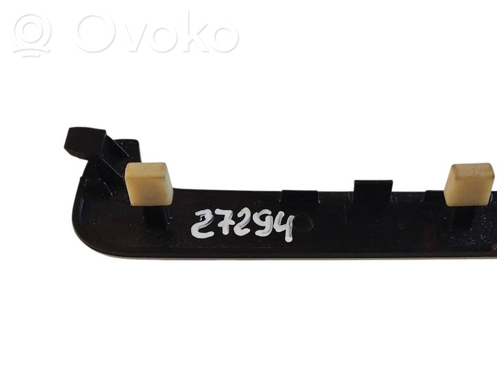 Dekoratīvās apdares lenta