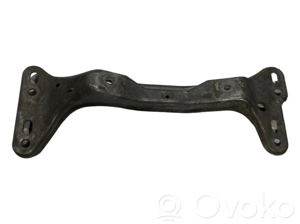 Кронштейн крепления трансмиссии