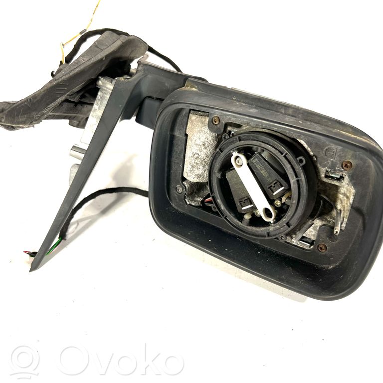 Spogulis (elektriski vadāms)