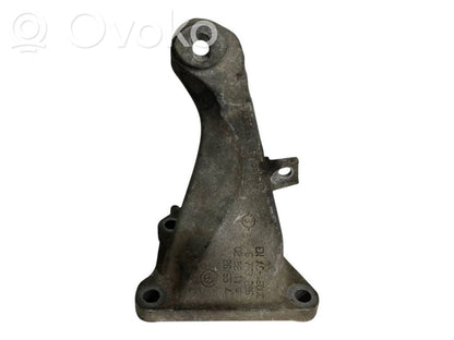 Кронштейн крепления двигателя