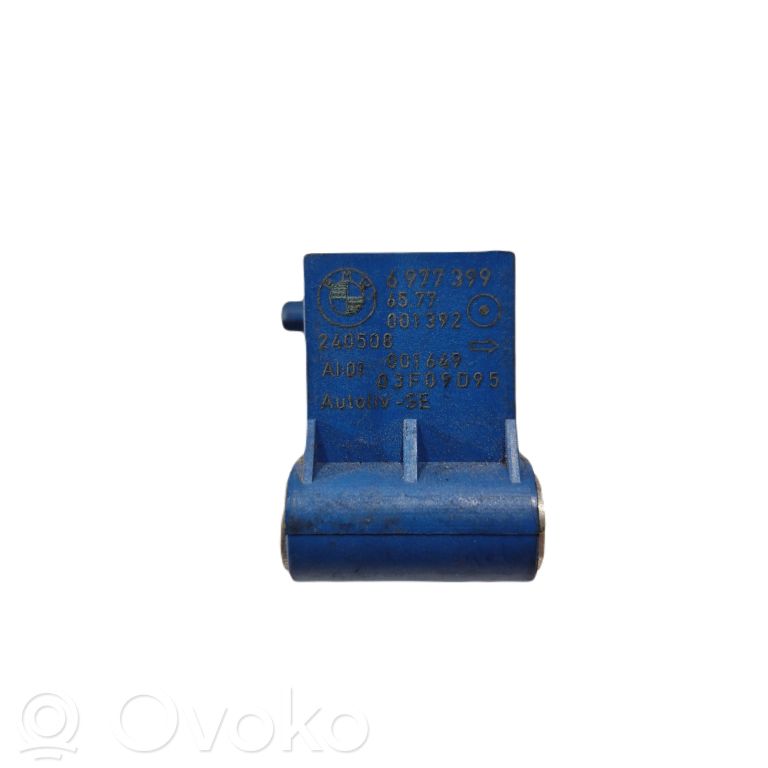 Airbag impact sensor
