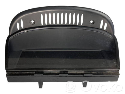 Ekrāns / displejs / mazais ekrāns