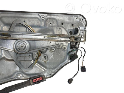 Priekšpusē elektriskā loga pacelšanas mehānisma komplekts