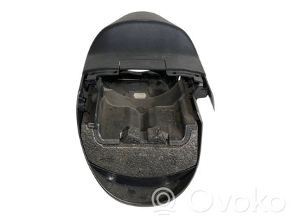 Stūres ass dekoratīvā apdare