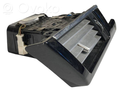 Salona dekoratīvās apdares komplekts