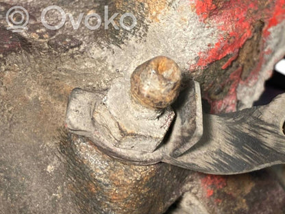 Задний суппорт