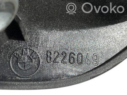 Внутренняя ручка открывания