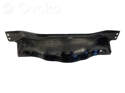 Cita veida dzinēja nodalījuma detaļa