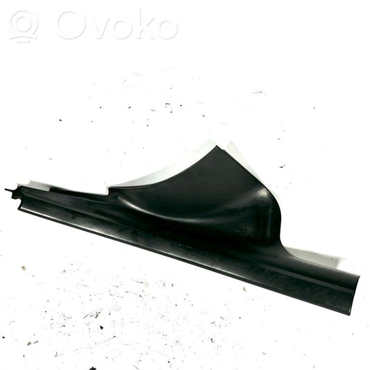 Накладка на порог задней двери (внутренняя)