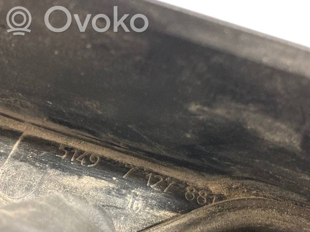 Cita veida bagāžnieka dekoratīvās apdares detaļa