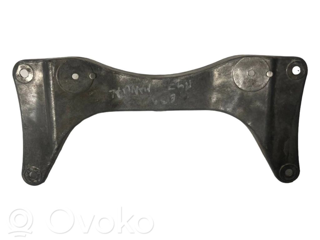 Pārnesumkārbas stiprinājuma kronšteins