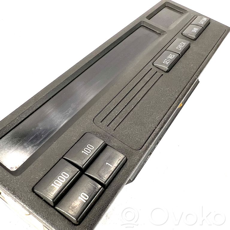 Screen / display / small screen