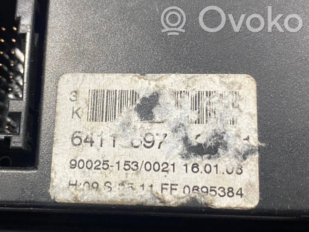 Radiouztvērēja / navigācija dekoratīvā apdare