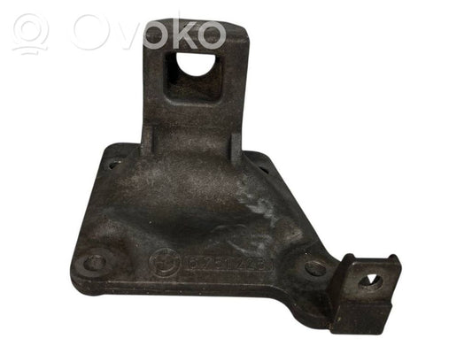 Dzinēja nostiprināšanas stiprinājums-kronšteins