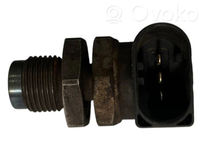 Манометр давления топлива