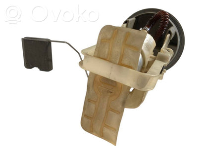 Fuel pump (in the fuel tank)