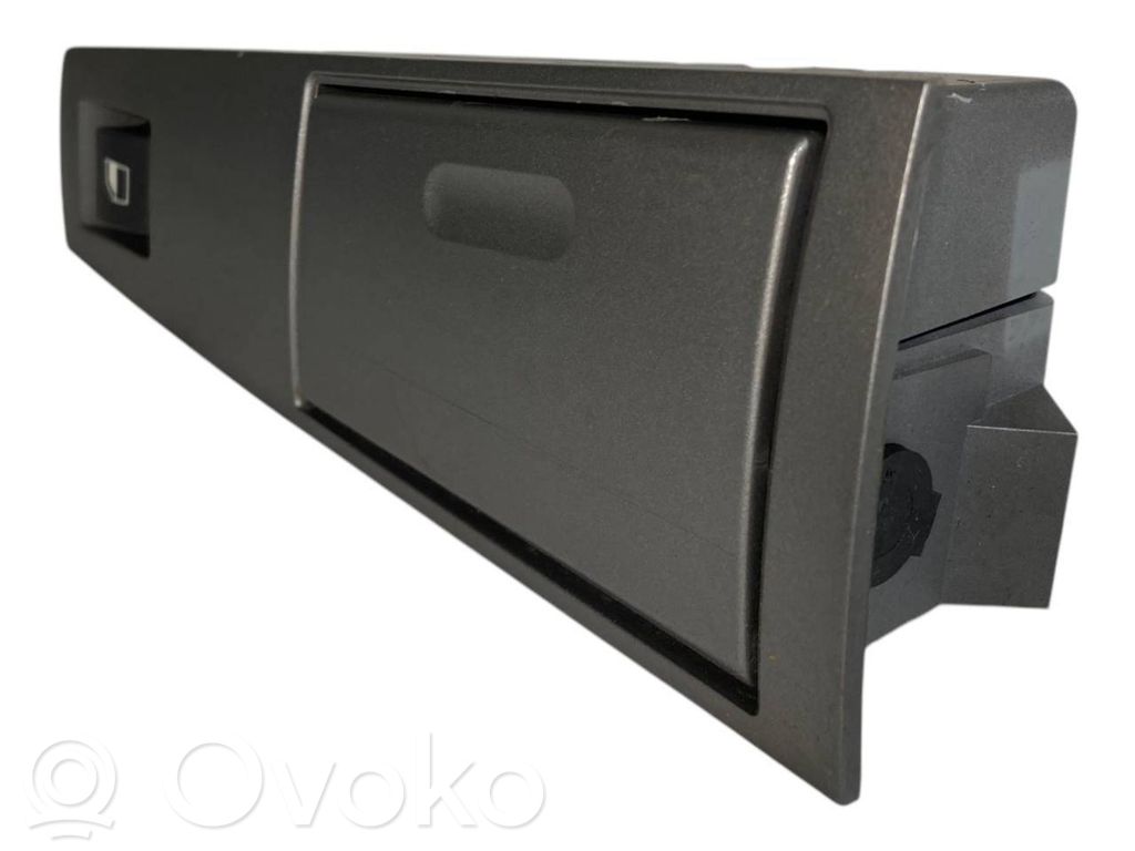 Elektrisko logu slēdzis