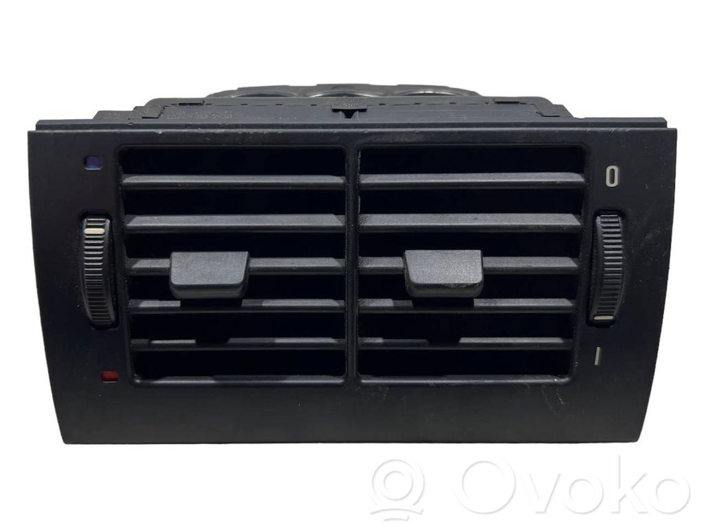 Aizmugurējā gaisa - ventilācijas reste