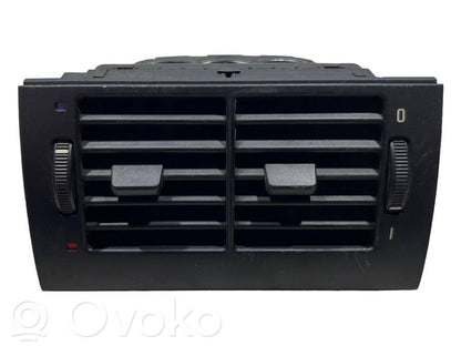 Задняя воздухо-вентиляционная решетка