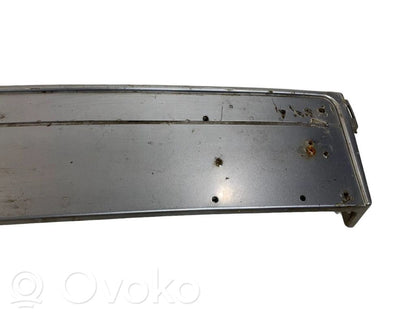 Держатель номерного знака