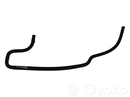 Caurulīte (-es) / šļūtene (-es)