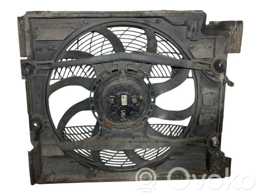 Electric radiator fan